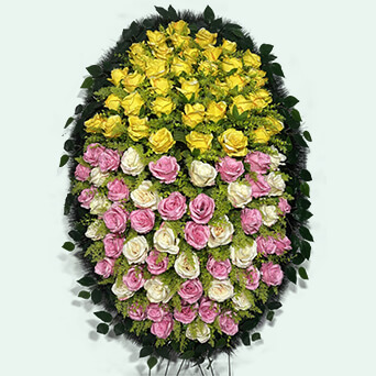 Венок из искусственных цветов